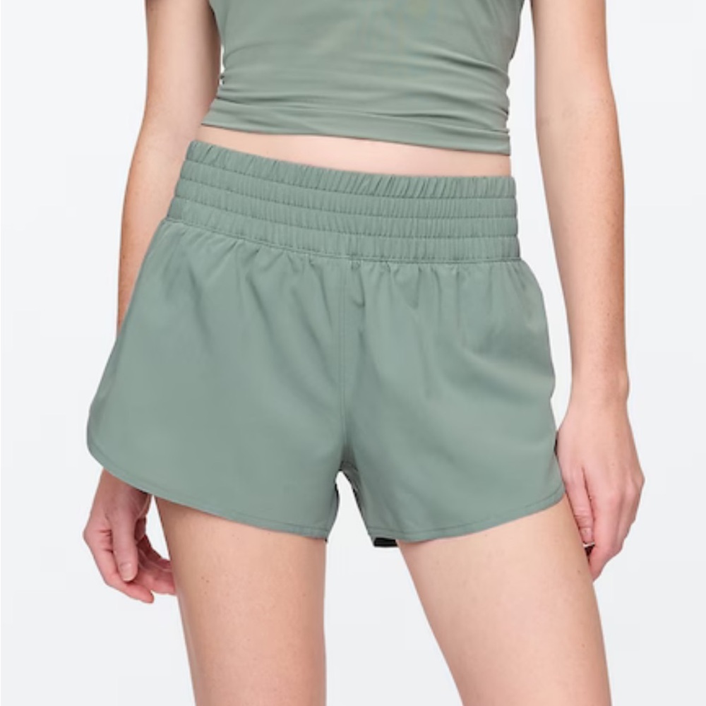 GAP Green Athletic Shorts Lightweight Performance